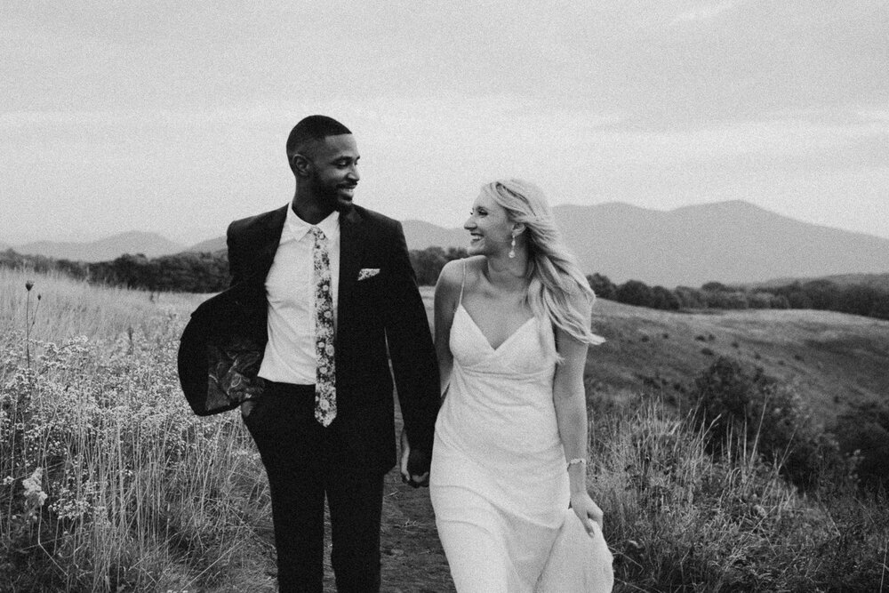 Knoxville Wedding Photographer captured elopement at Max Patch