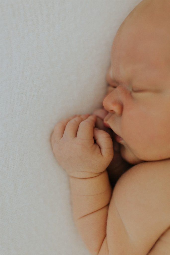 Knoxville-newborn-photographers